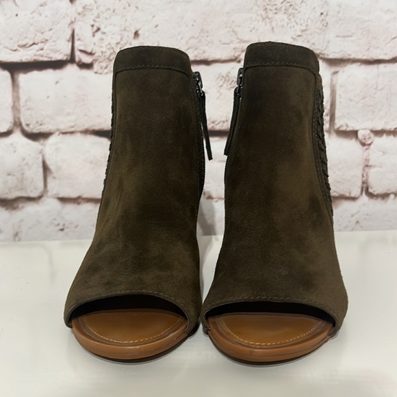 Franco Sarto “Sylvania” Booties, Size 7.5 - Picture 4 of 7